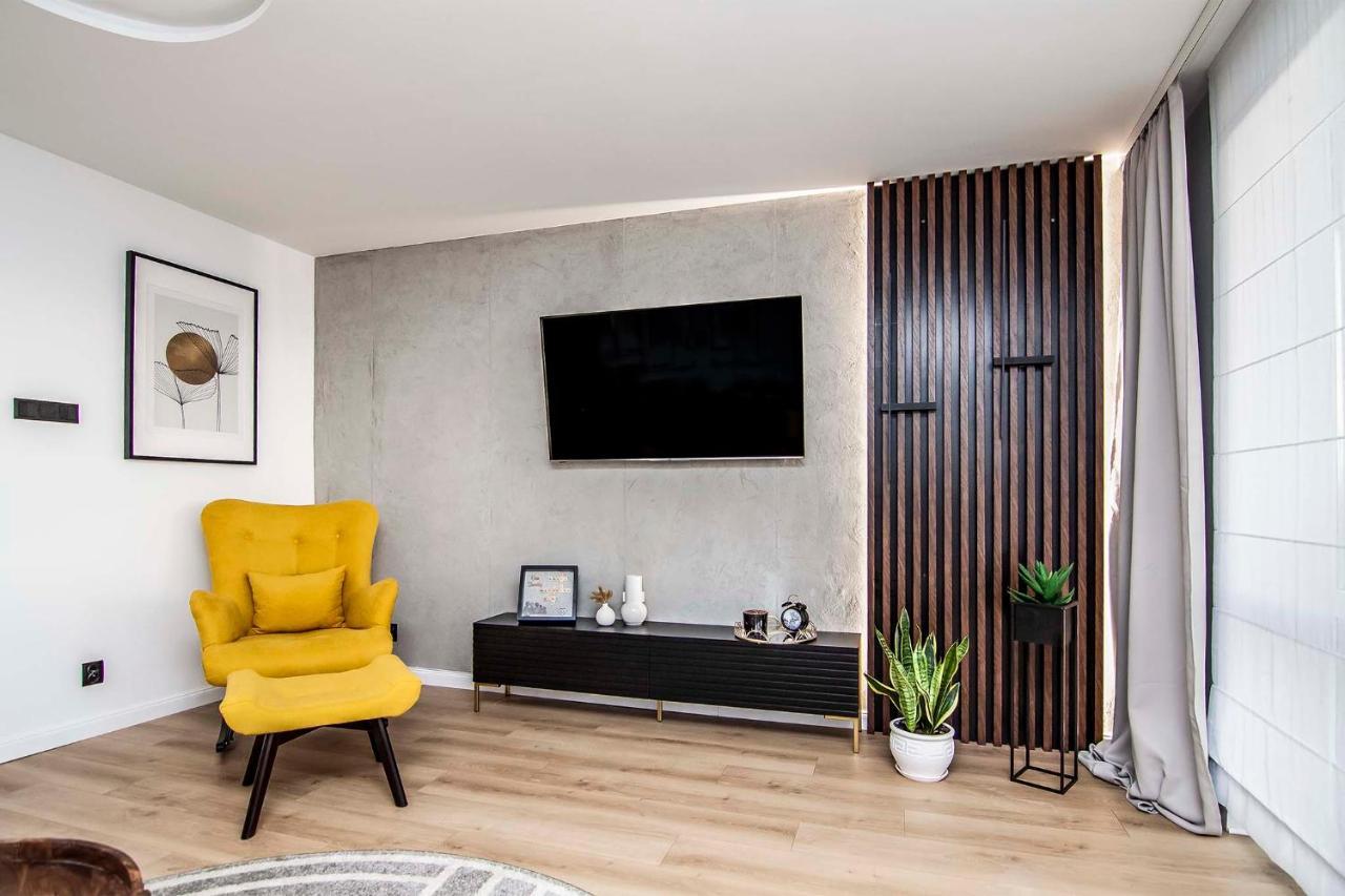 Widok Na Gorke Apartment Chelm Luaran gambar